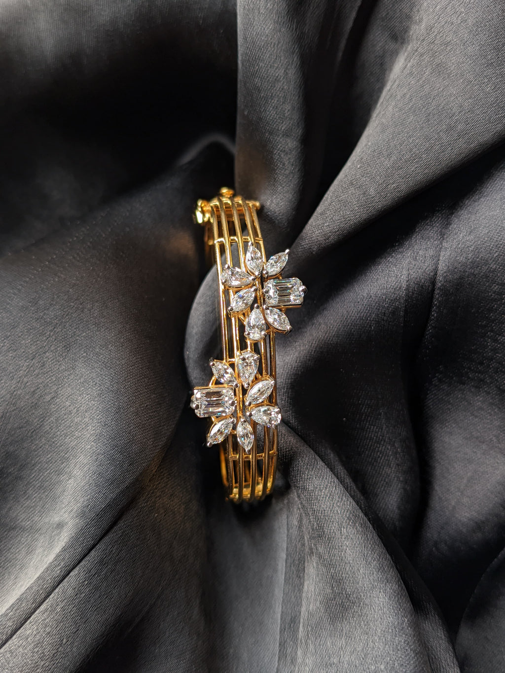 Smart Cuff Bracelet